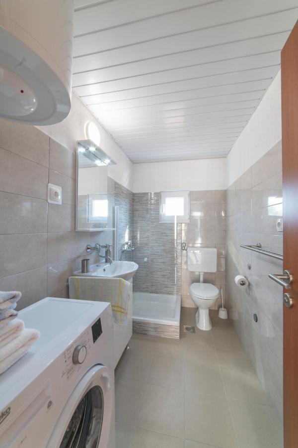 Holiday Home Sego With Private Pool Veliki Brocanac Buitenkant foto