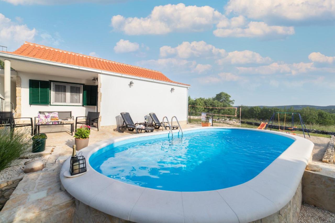 Holiday Home Sego With Private Pool Veliki Brocanac Buitenkant foto